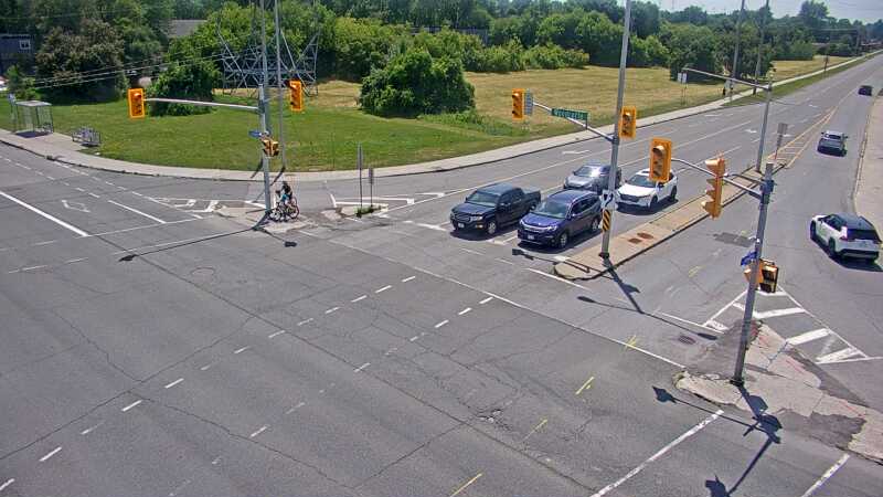 Traffic camera image at 2025-06-30 17:50:17