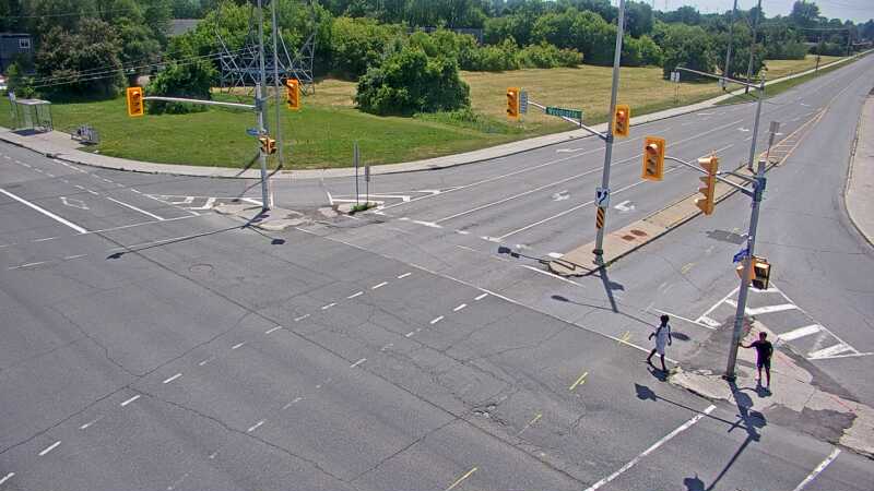 Traffic camera image at 2025-06-30 18:05:18