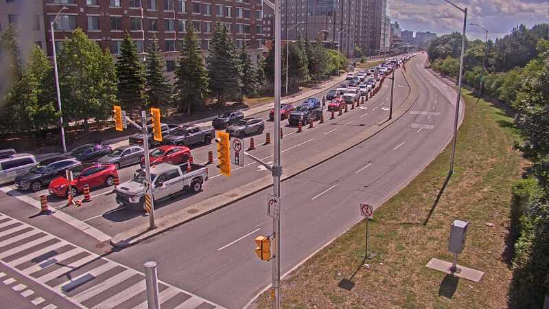 Traffic camera image at 2025-08-24 15:10:18