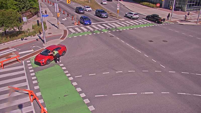 Traffic camera image at 2025-08-24 15:35:16