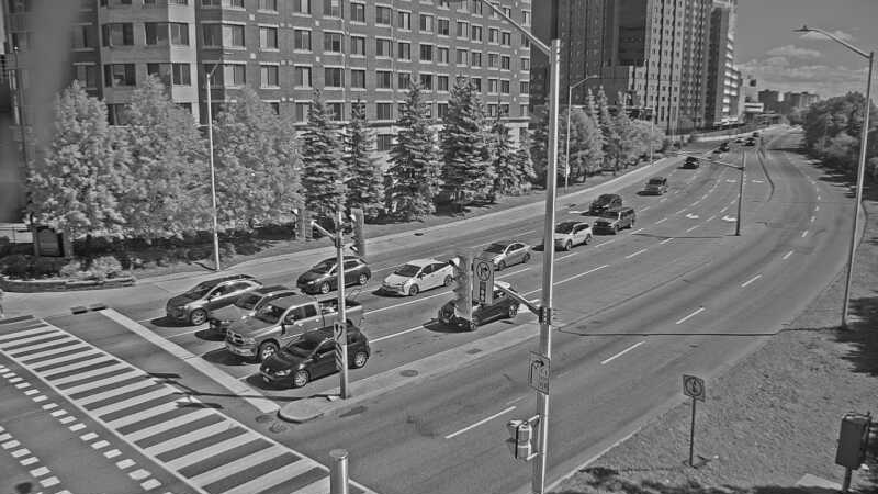 Traffic camera image at 2025-09-14 17:30:16