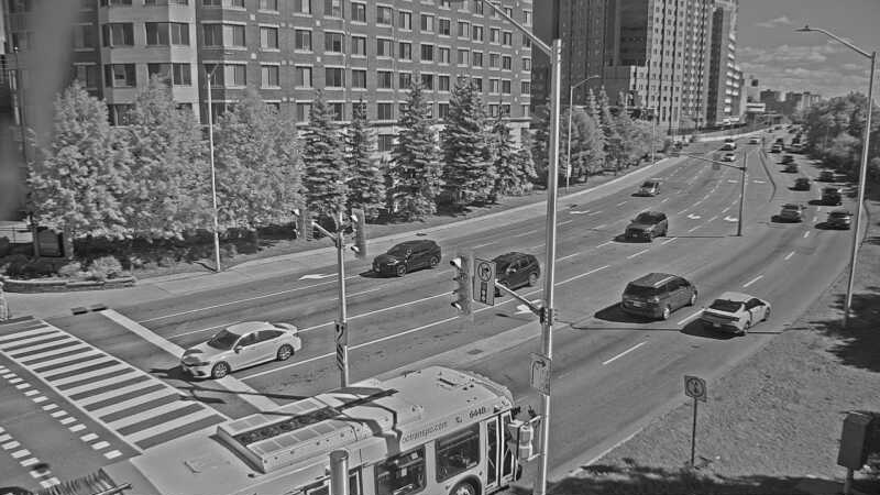 Traffic camera image at 2025-09-14 17:45:19