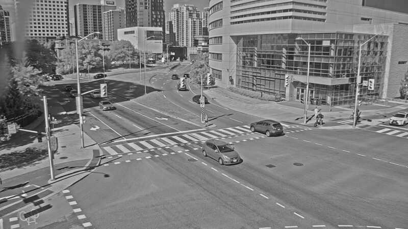 Traffic camera image at 2025-09-14 18:35:17