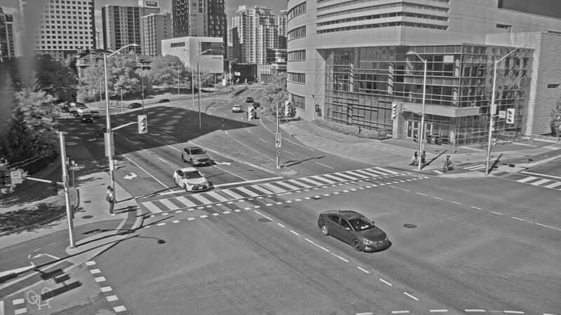 Traffic camera image at 2025-09-14 18:45:21
