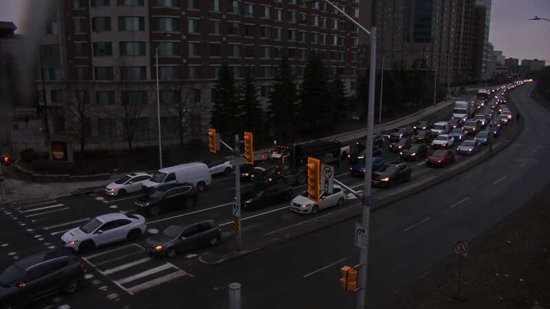 Traffic camera image at 2025-03-25 11:40:13