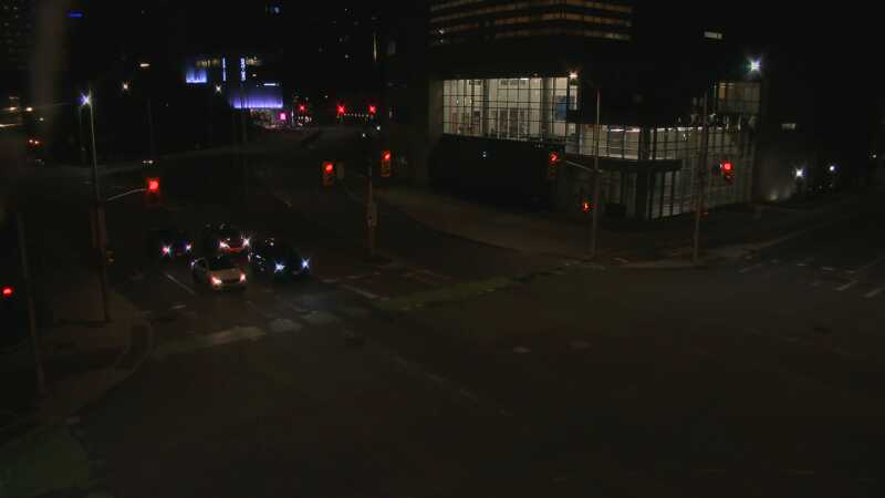 Traffic camera image at 2025-05-09 06:05:13