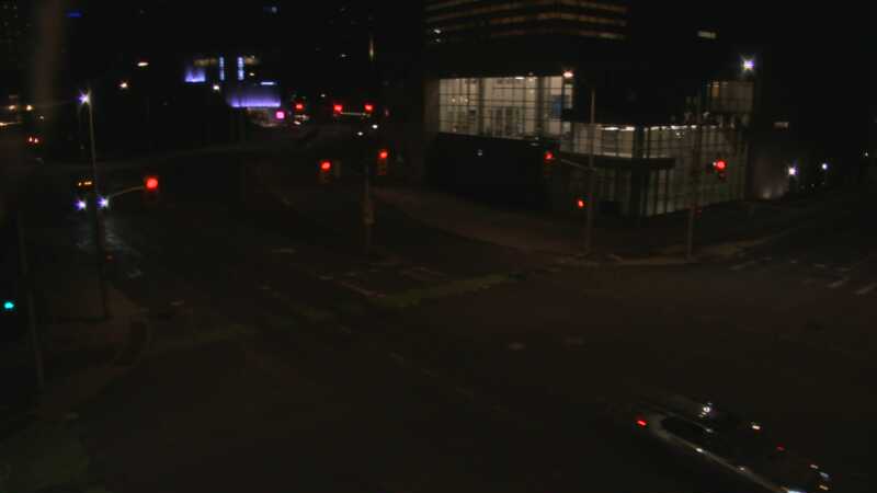 Traffic camera image at 2025-05-09 06:40:13