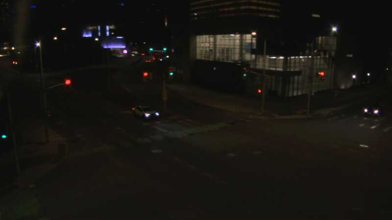Traffic camera image at 2025-05-09 06:55:23