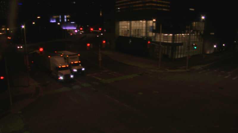 Traffic camera image at 2025-05-09 07:20:14