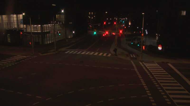 Traffic camera image at 2025-07-31 03:50:17