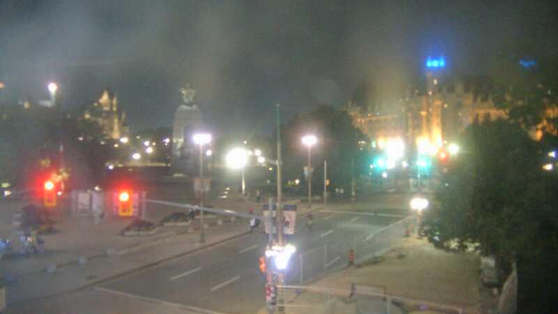Traffic camera image at 2025-08-04 01:30:17
