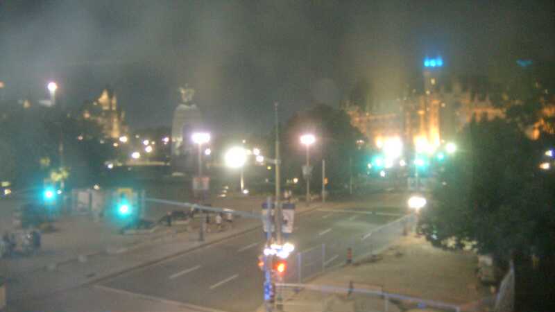 Traffic camera image at 2025-08-04 01:35:18