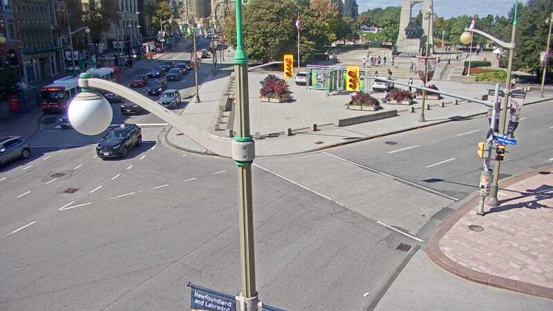 Traffic camera image at 2025-09-14 17:30:17
