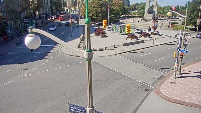 Traffic camera image at 2025-09-14 18:10:15