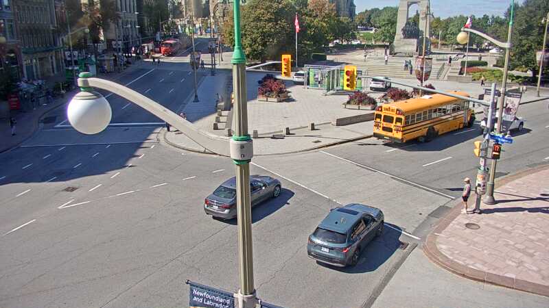 Traffic camera image at 2025-09-14 18:20:17