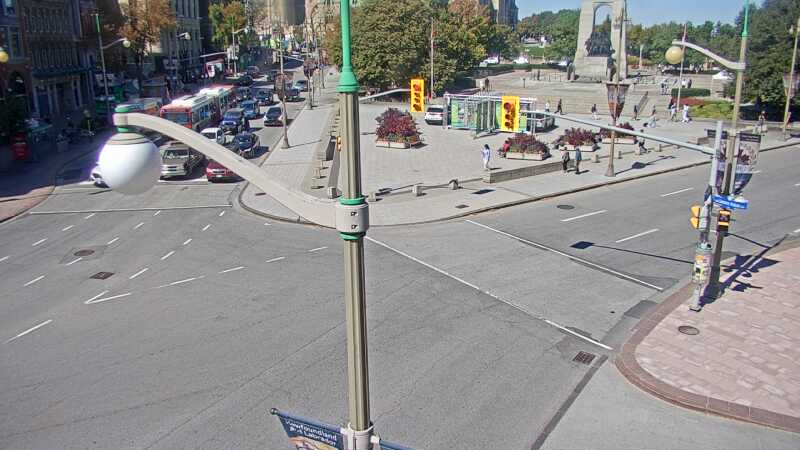 Traffic camera image at 2025-09-15 16:25:20