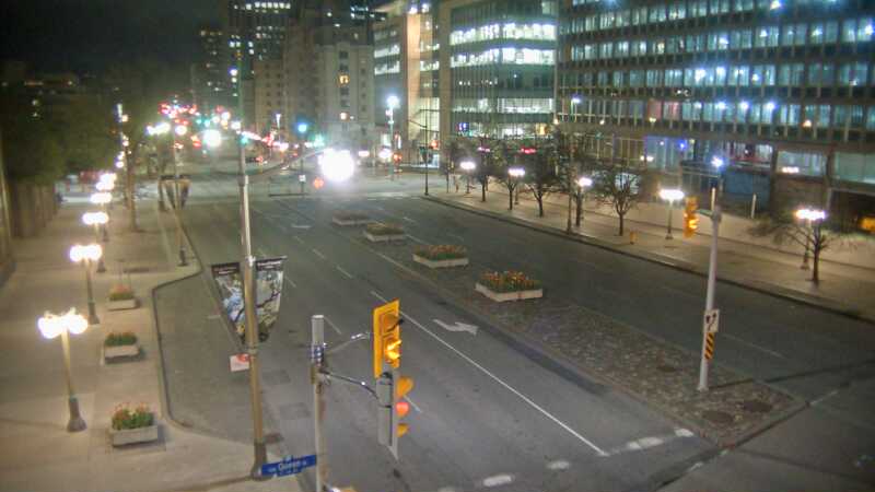 Traffic camera image at 2025-05-09 06:30:13