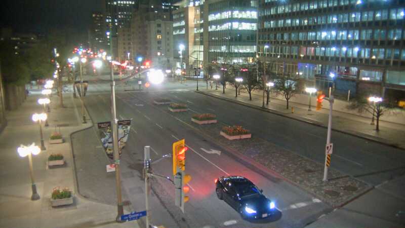 Traffic camera image at 2025-05-09 07:00:16