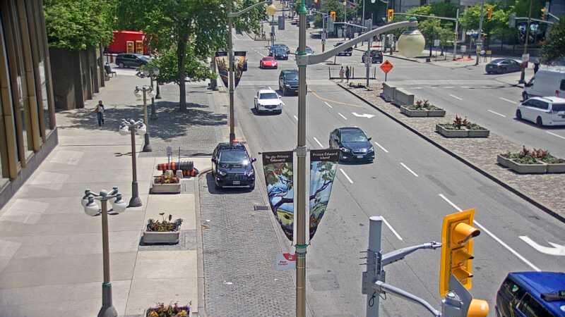 Traffic camera image at 2025-06-30 17:45:22