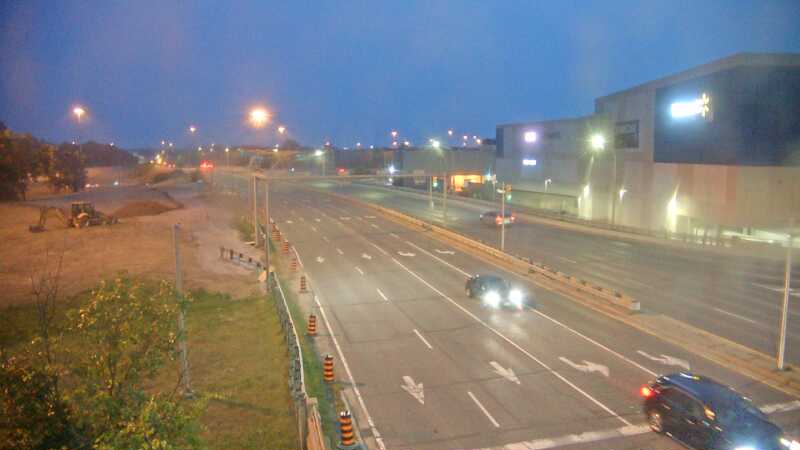 Traffic camera image at 2025-08-04 01:00:06