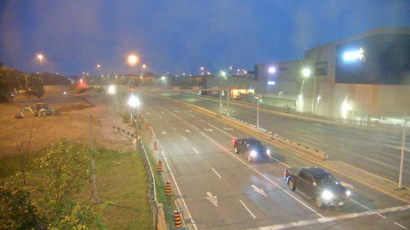 Traffic camera image at 2025-08-04 01:05:05