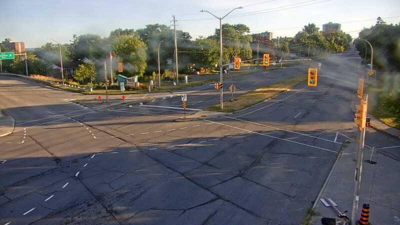 Traffic camera image at 2025-08-31 11:35:07