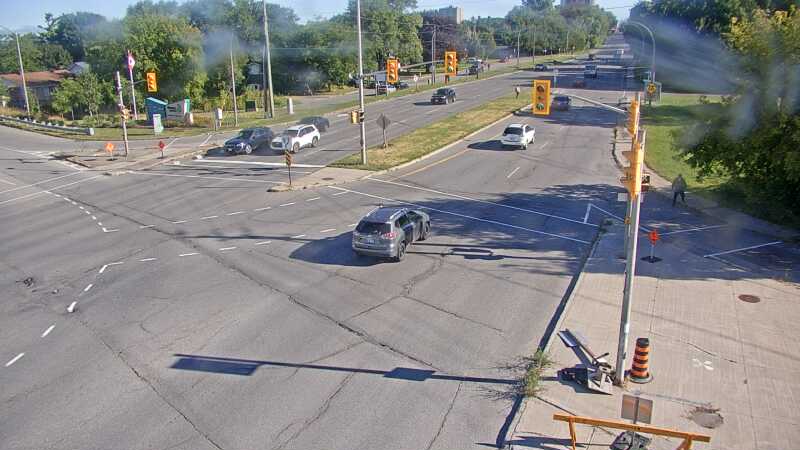 Traffic camera image at 2025-09-08 13:20:06