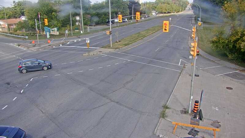 Traffic camera image at 2025-09-14 17:15:05