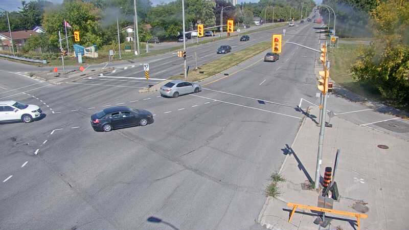 Traffic camera image at 2025-09-14 17:35:05