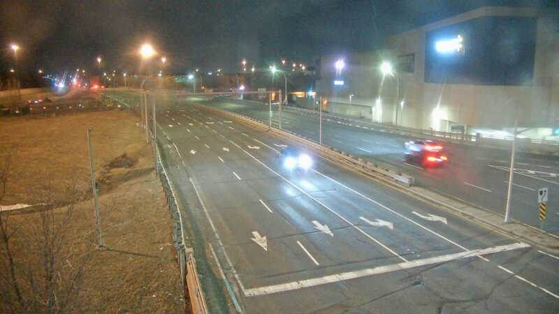 Traffic camera image at 2025-03-25 10:05:06