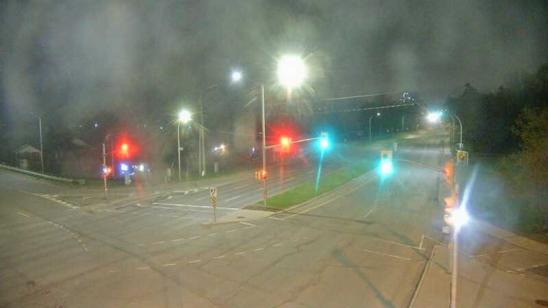 Traffic camera image at 2025-05-09 05:25:06