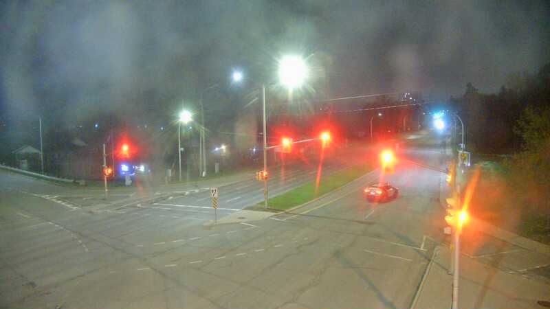 Traffic camera image at 2025-05-09 05:40:06