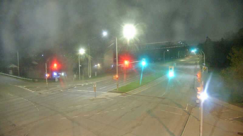 Traffic camera image at 2025-05-09 06:00:06