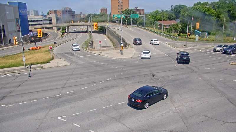 Traffic camera image at 2025-06-30 16:10:13