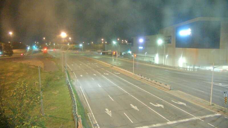 Traffic camera image at 2025-07-12 03:35:06