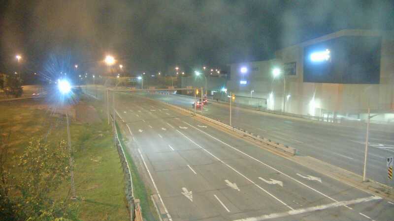 Traffic camera image at 2025-07-12 04:15:05