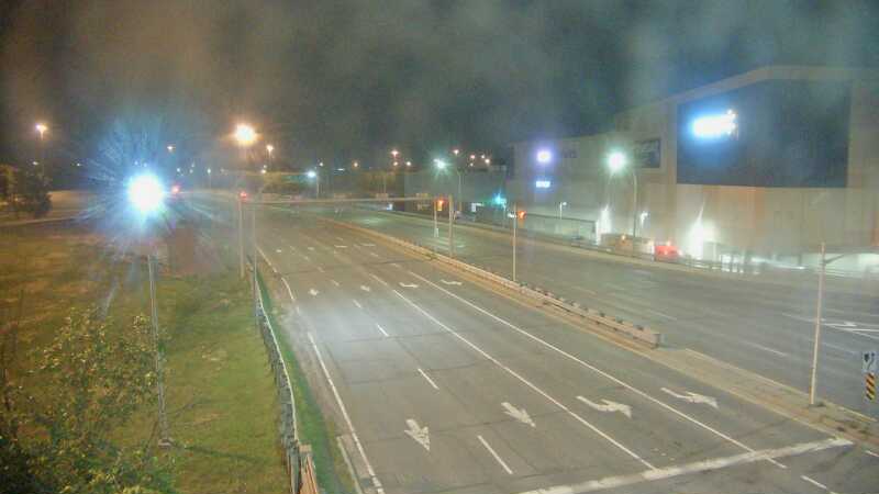 Traffic camera image at 2025-07-12 04:40:05