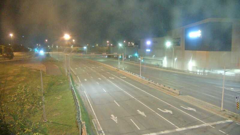 Traffic camera image at 2025-07-12 04:55:05