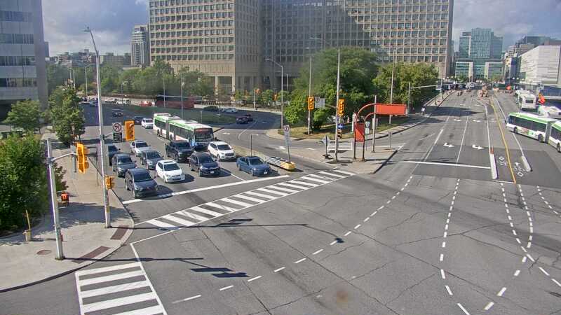 Traffic camera image at 2025-08-24 14:20:18