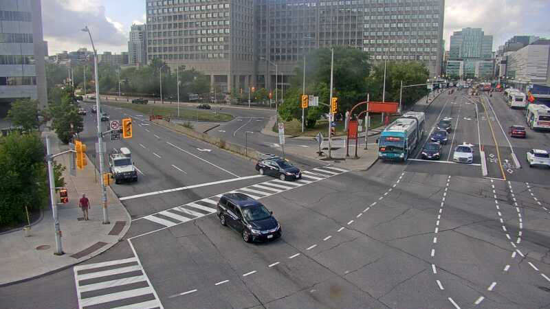 Traffic camera image at 2025-08-24 14:25:20