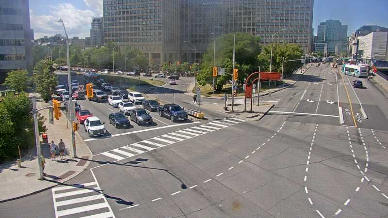 Traffic camera image at 2025-08-24 15:30:21