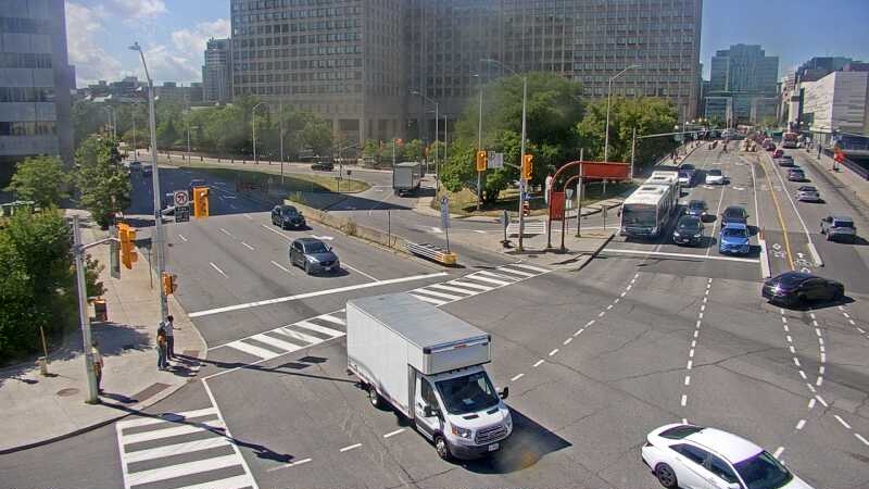 Traffic camera image at 2025-08-24 15:35:16