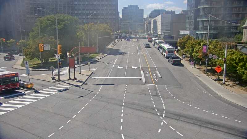 Traffic camera image at 2025-09-14 17:40:18
