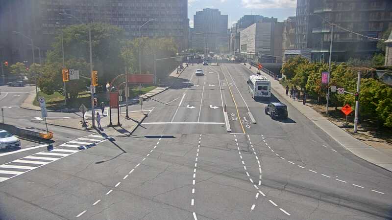 Traffic camera image at 2025-09-14 18:20:17