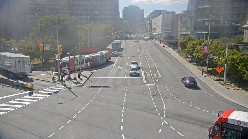 Traffic camera image at 2025-09-14 18:25:16