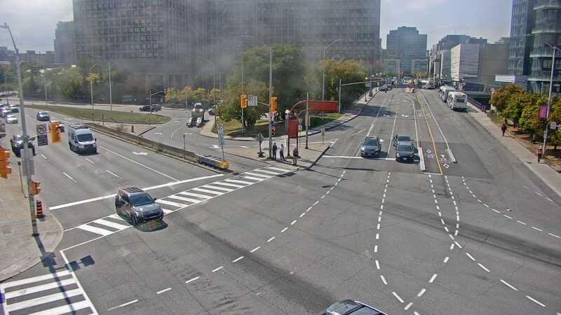 Traffic camera image at 2025-09-18 17:15:18