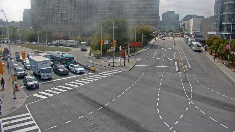 Traffic camera image at 2025-09-18 17:50:18