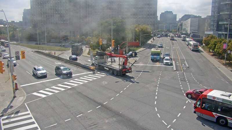Traffic camera image at 2025-09-18 18:15:24