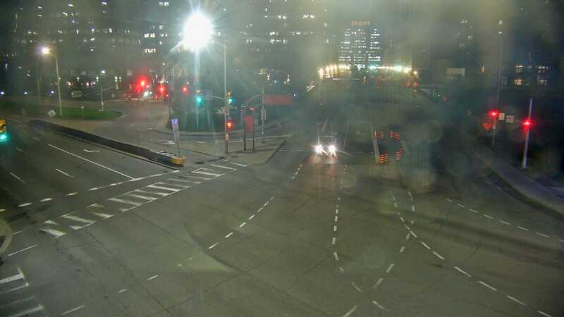 Traffic camera image at 2025-05-09 06:30:13
