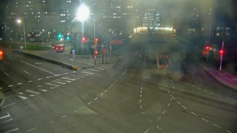 Traffic camera image at 2025-05-09 07:10:14